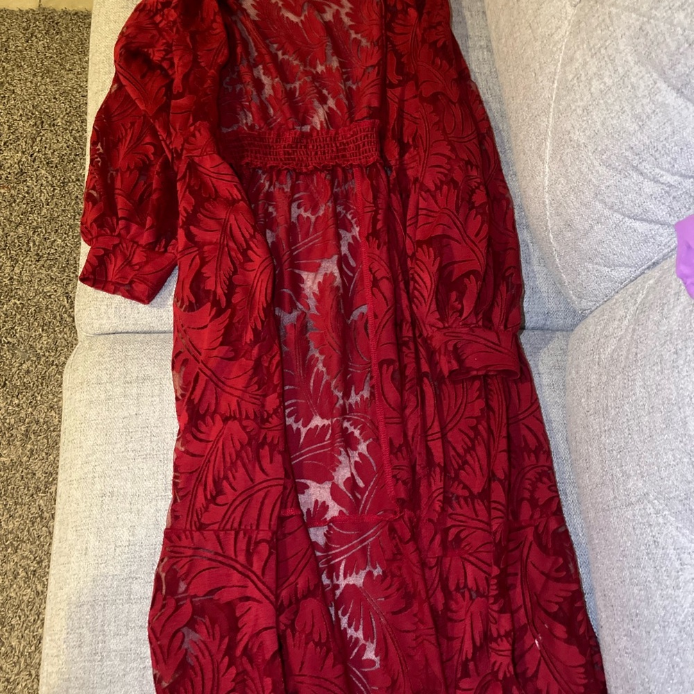 Elegant Red Floral Cardigan